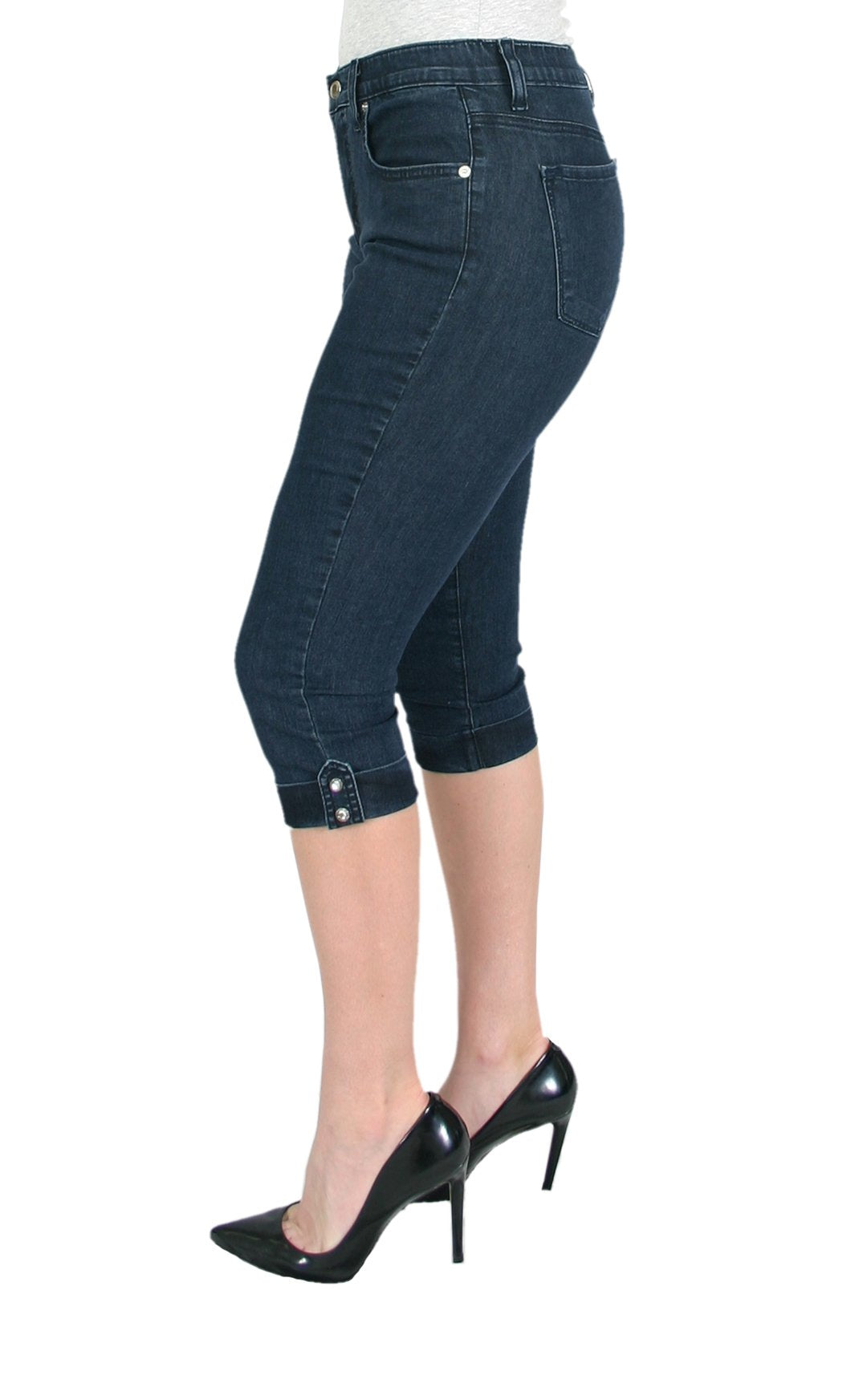 Women's Capris Jean Skinny Pull-On Distressed Denim Capri Pants Ripped Dark  Denim Size Small at Amazon Women's Jeans store